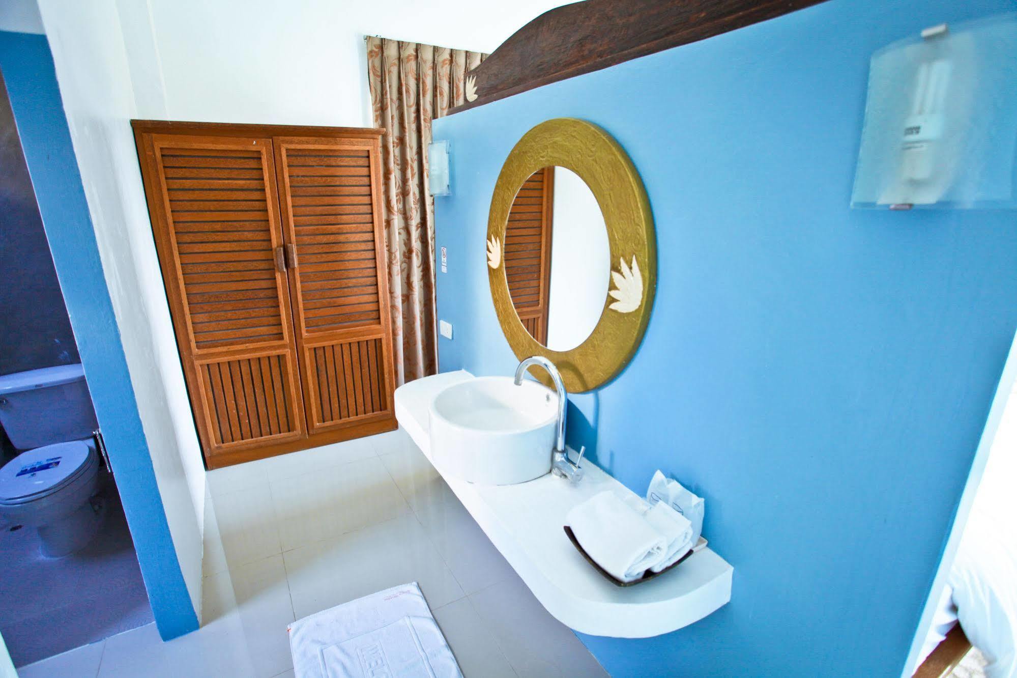 Boondaree Home Resort Praia de Kata Exterior foto