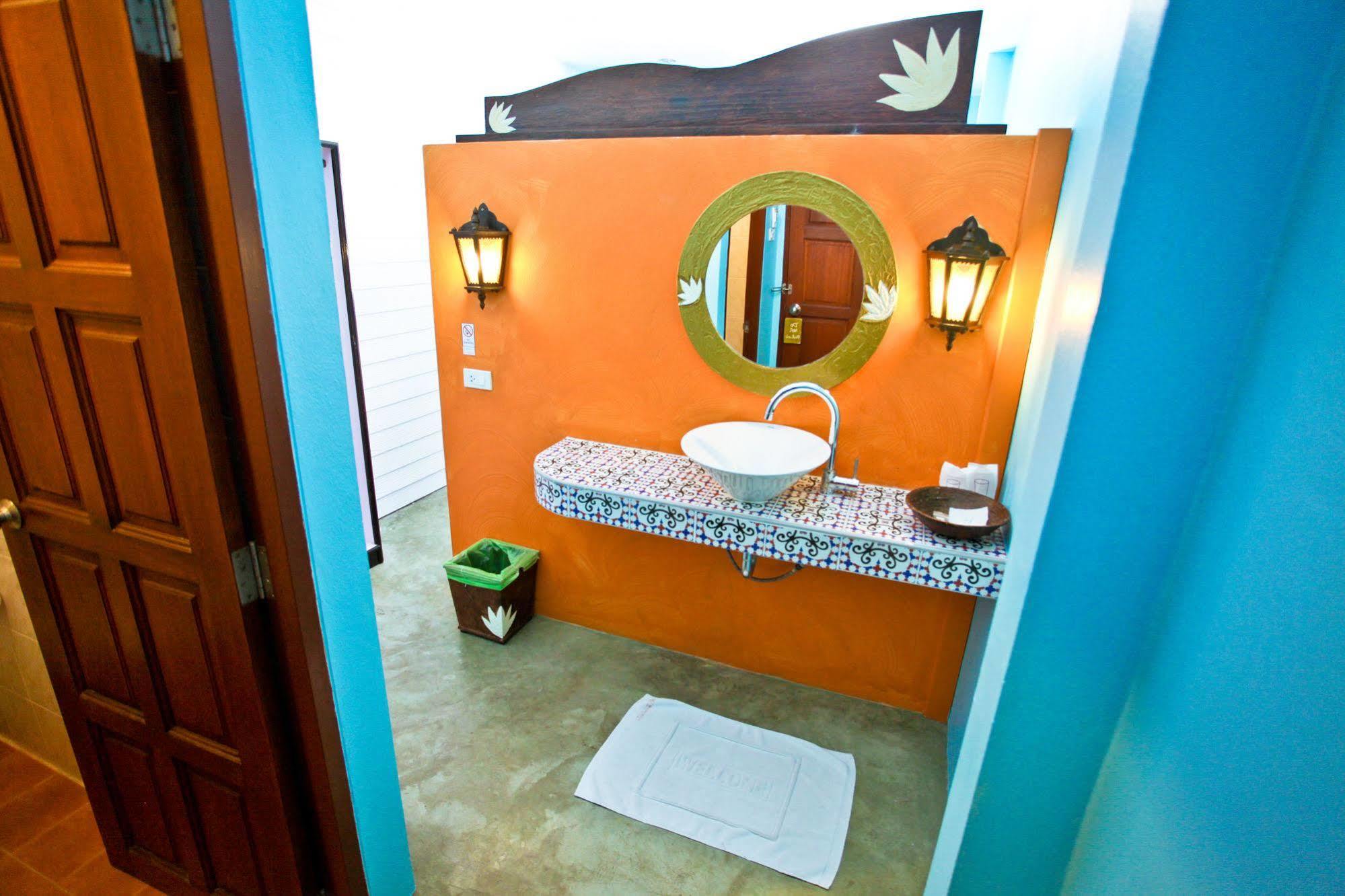 Boondaree Home Resort Praia de Kata Exterior foto